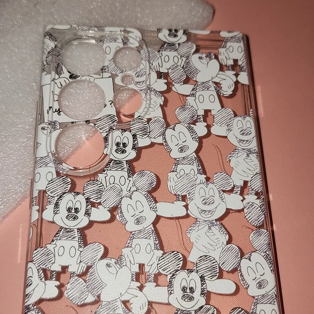 Brand new Samsung Galaxy S24 Ultra Mickey Mouse soft Silicone Phone